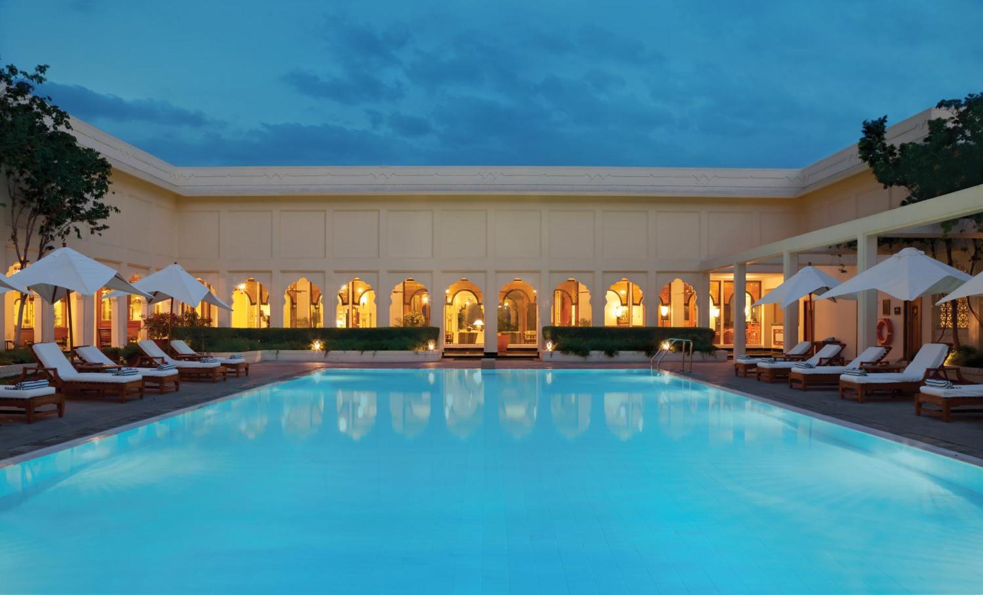 Trident Jaipur Hotel Екстериор снимка The pool at The Oberoi, Mumbai