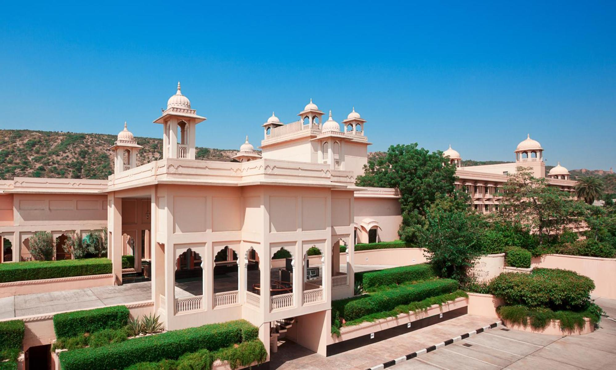 Trident Jaipur Hotel Екстериор снимка The Oberoi Udaivilas Palace
