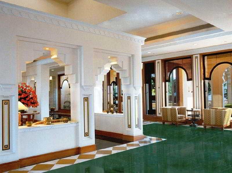 Trident Jaipur Hotel Интериор снимка The lobby of the Taj Bengal